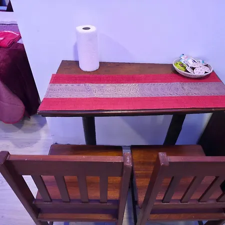 Luci's House B דירה