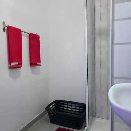 아파트 Luci's House B *